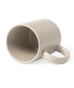 Alternative view of Tasse Malik