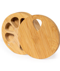 Alternative view of Pillendose Medlar