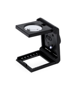 Alternative view of Lupe Tudels 8X