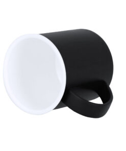 Alternative view of Tasse Mayfer