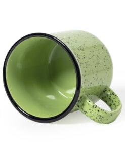 Alternative view of Tasse Lanay