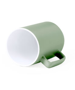 Alternative view of Tasse Kubaya