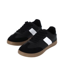 Alternative view of Sneaker Kodama