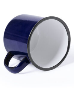 Alternative view of Tasse Wilem