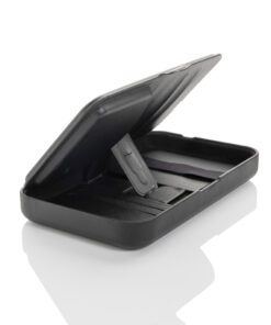 Swiss Peak Travel-Case aus RCS rec. PU mit 3-in-1-Charger 9 P309.0501 B 2 80d026500143482e867c3d2c56cbc022