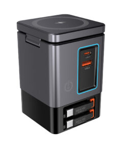 Urban Vitamin Sacramento 105W GaN Charger mit einz. Kabeln