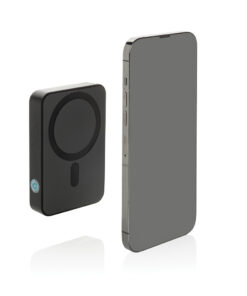 Amporia 10.000mAh magnetische Powerbank aus RCS rec. ABS 9 P322.8901 B 2 a44fc0f3639644b796a8eb67460b239e