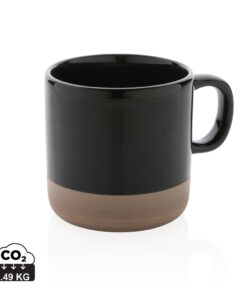 Becher aus glasiertem Keramik