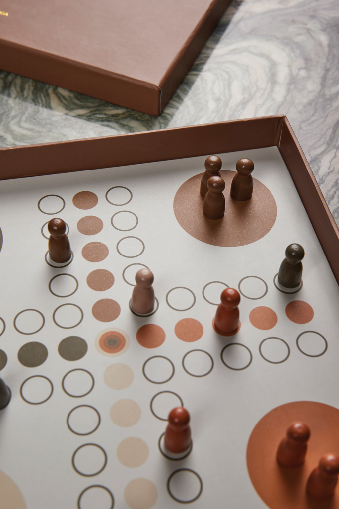 VINGA Coffee-Table Spielesammlung – Bild 9
