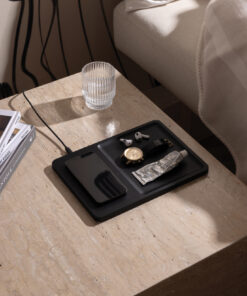 VINGA Timo RCS Desk-Charger und Ablage 11 V3080001 M 400 18b40b56f19e4219aa14f284605487f2