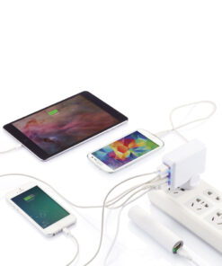 Reiseadapter mit 4fachem USB Anschluss 10 p820.373 b 3