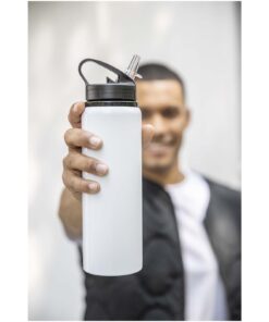 Fitz 800 ml RCS-zertifizierte, einwandige Trinkflasche aus recyceltem Edelstahl 10 10087001 M1