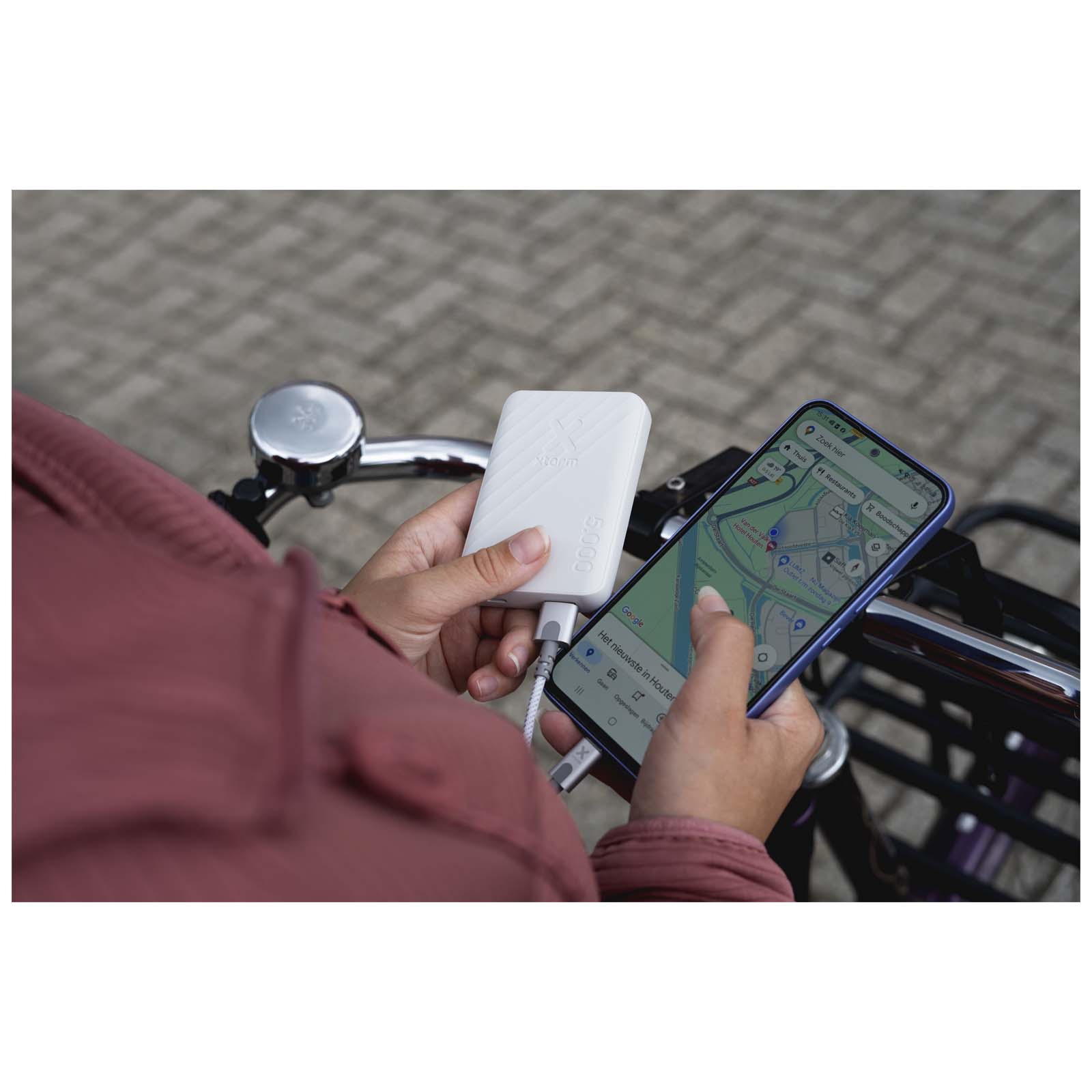 Xtorm XG205 Go2 12 W 5000 mAh Schnelllade-Powerbank 11 Xtorm XG205 Go2 12 W 5000 mAh Schnelllade-Powerbank – Bild 9