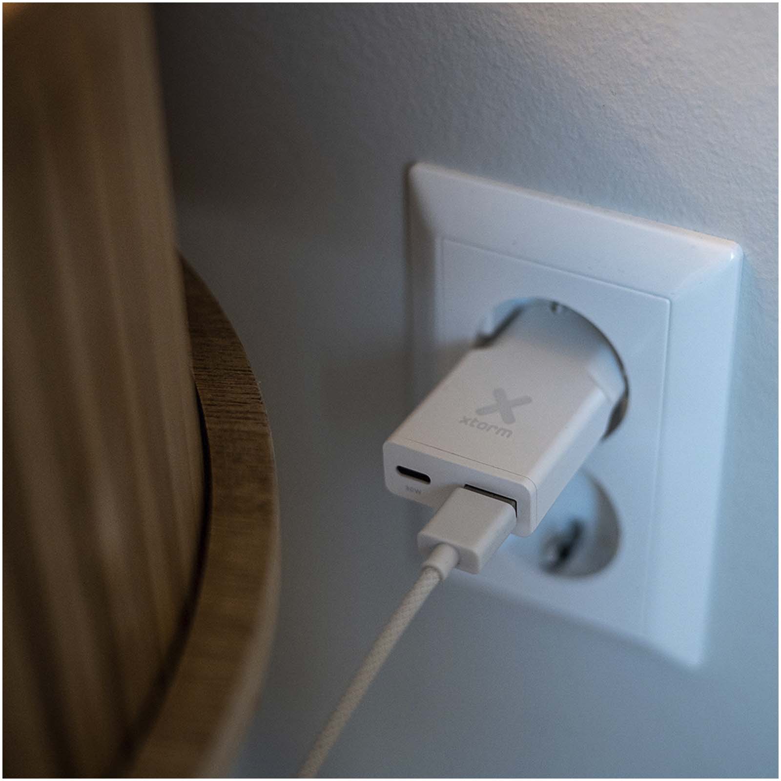 Xtorm XG2SL025 Go2 SlimLine 25W Ladegerät weiss 7 Xtorm XG2SL025 Go2 SlimLine 25W Ladegerät weiss – Bild 5