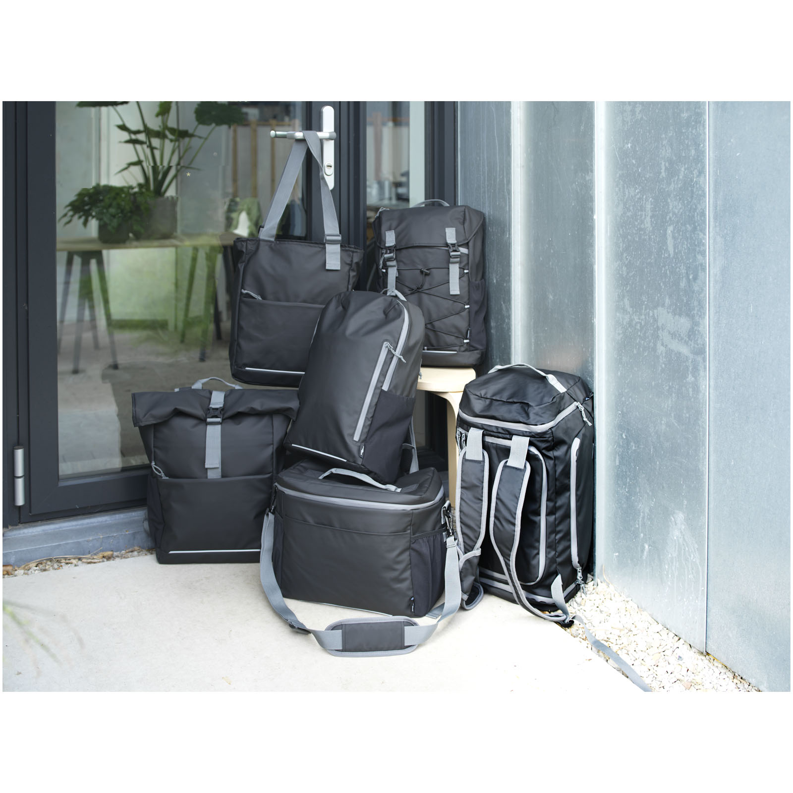 Aqua wasserabweisender 15" Laptop-Rucksack aus GRS Recyclingmaterial 21 L schwarz 9 Aqua wasserabweisender 15" Laptop-Rucksack aus GRS Recyclingmaterial 21 L schwarz – Bild 7