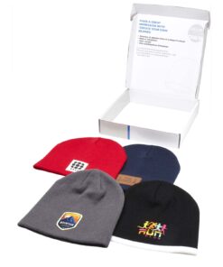 Alternative view of Musterbox mit Mützen weiss