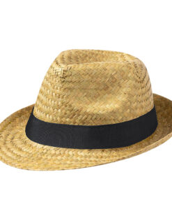 Alternative view of Hut Mestral