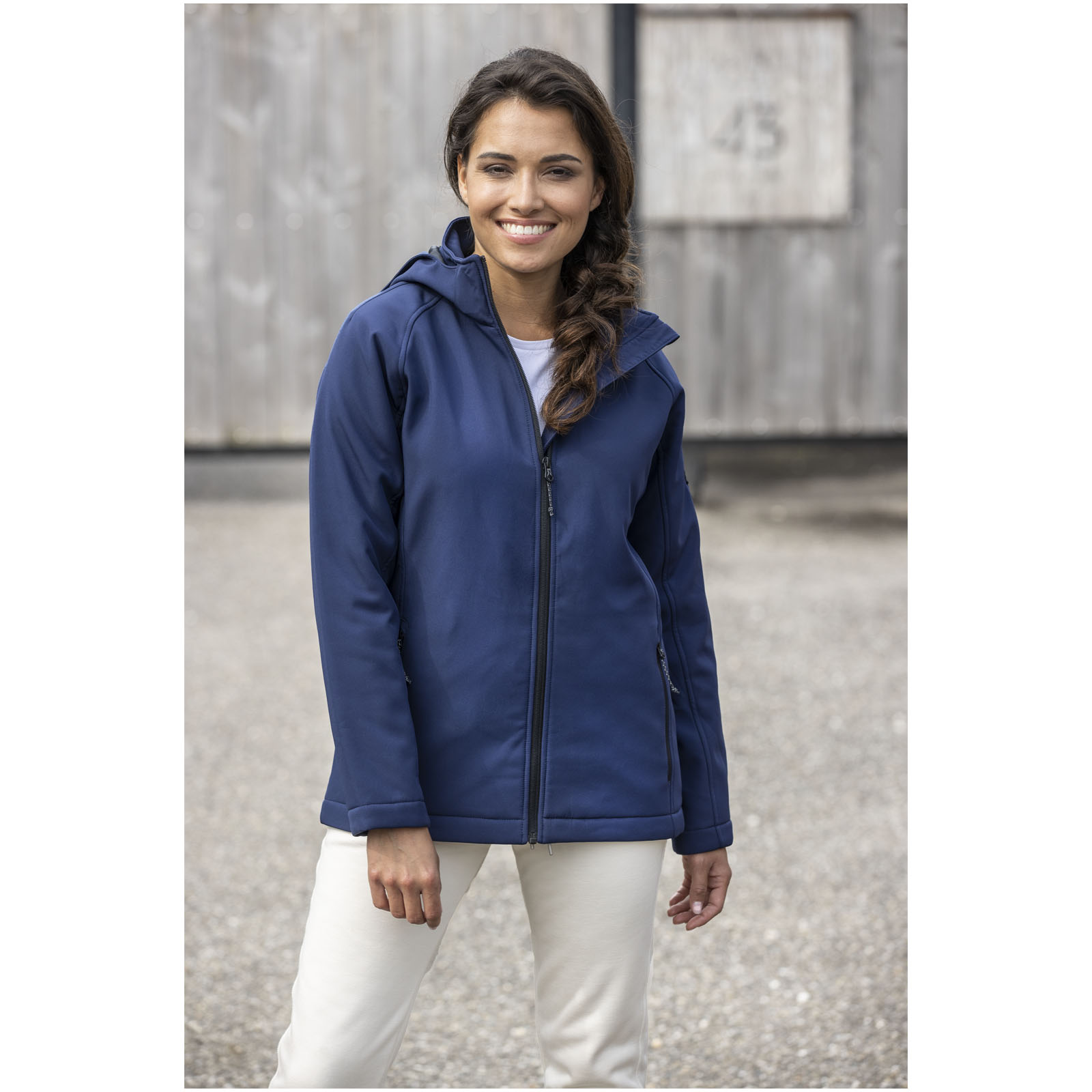 Notus wattierte Softshell Damenjacke 6 Notus wattierte Softshell Damenjacke – Bild 4