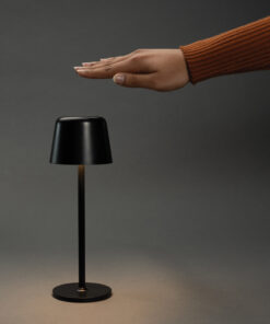 P513.9701 B 7 06c0631e7b3a4bd5b893662db1ff8782