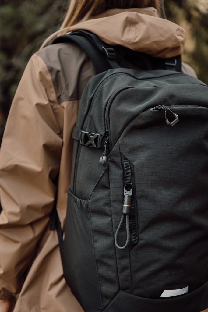 Nordic Drift Everest USB-C 60W-Schnellladekabel m. Karabiner 7 Nordic Drift Everest USB-C 60W-Schnellladekabel m. Karabiner – Bild 5